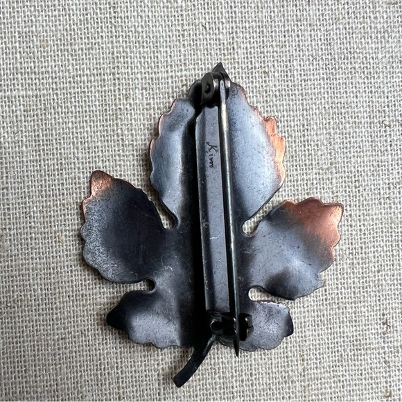 Kim Copper Hammered Maple Leaf Brooch - Picture 2 of 5
